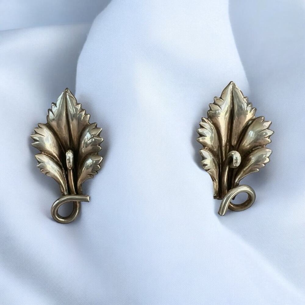 1950s Vintage Sterling Silver 925 Calla Lilly Screw back Earrings